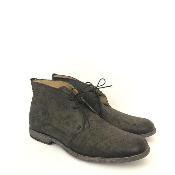 Frye Men's 'Phillip' Chukka Boots Distressed - Picture 1 of 7